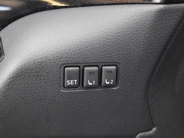 2022 Nissan Rogue Sport SV photo 9