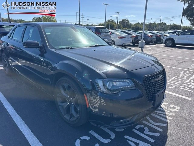 2021 Chrysler 300