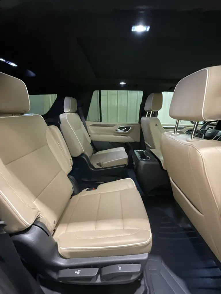 2023 Chevrolet Tahoe Premier photo 13