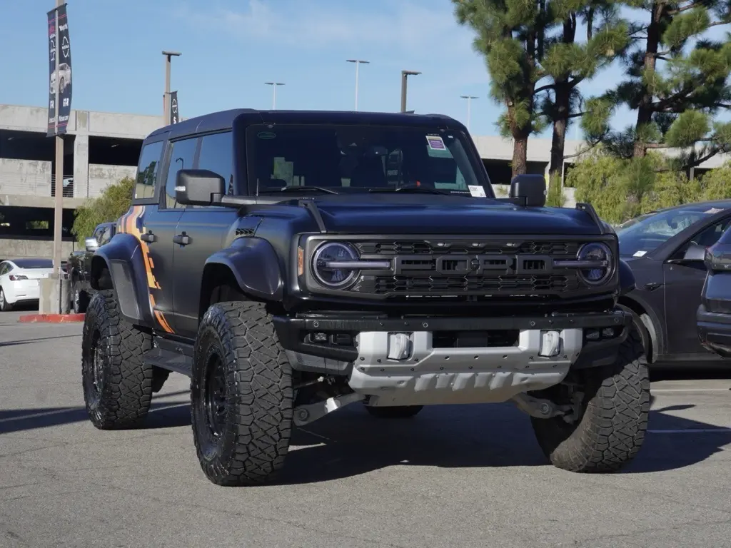 2023 Ford Bronco 4-Door Raptor's photo