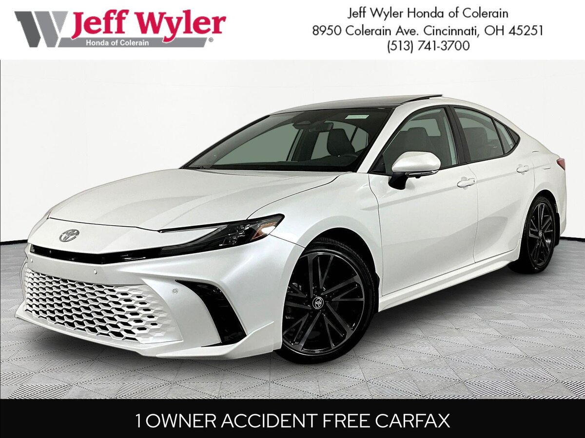 2025 Toyota Camry XSE