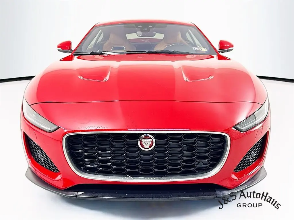 2021 Jaguar F-TYPE P300 photo 2