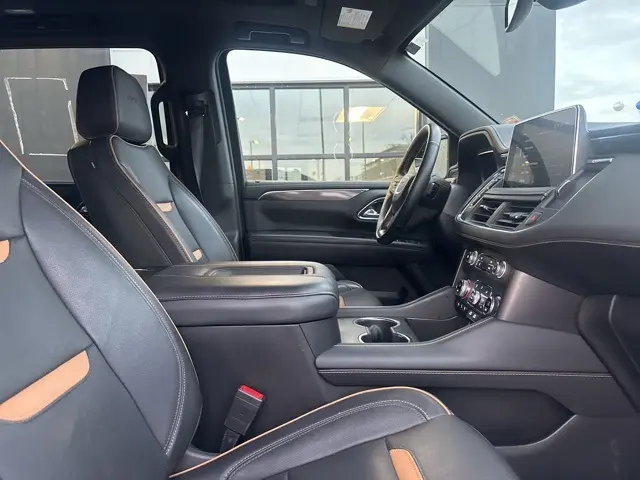 2023 Gmc Yukon XL AT4 photo 12