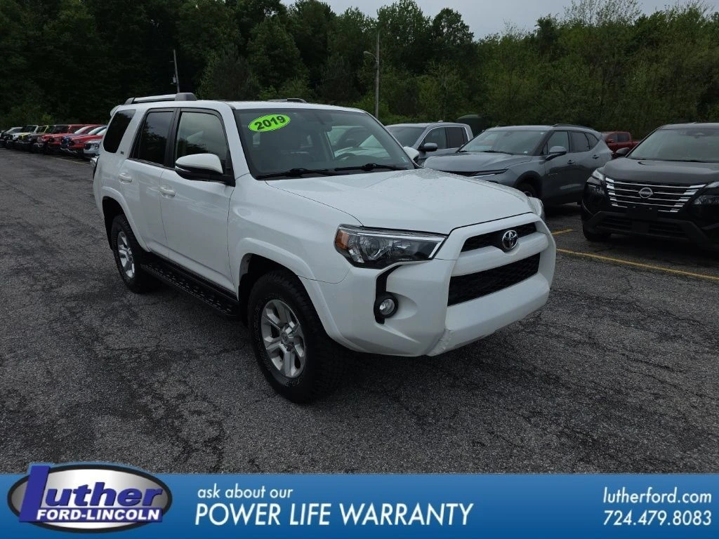 2019 Toyota 4Runner SR5 Premium 4x4 V6's photo