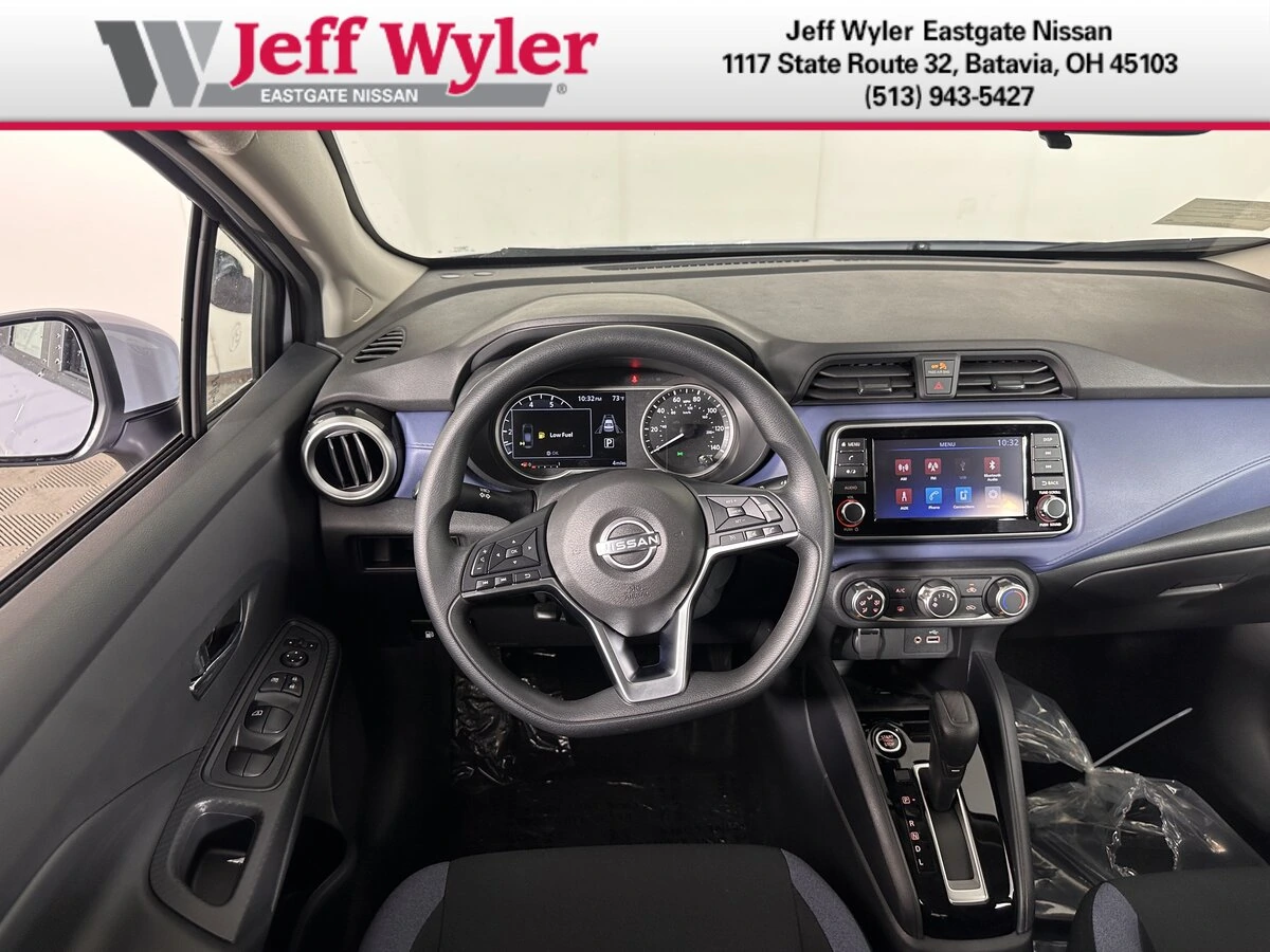2025 Nissan Versa Sedan SV - Photo 32
