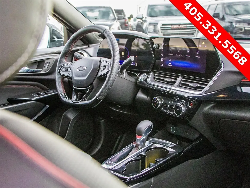 2025 Chevrolet Trax photo 20