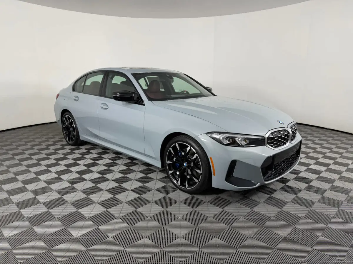 2026 BMW 3 Series M340i's photo