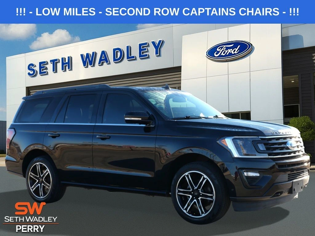 2021 Ford Expedition Limited's photo