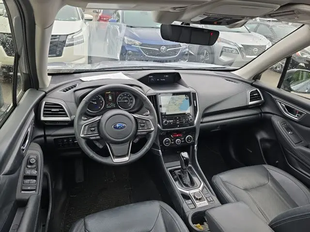 2019 Subaru Forester Touring photo 10