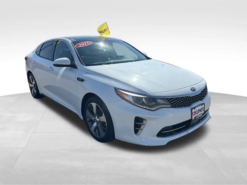 2017 Kia Optima SX Turbo photo 3
