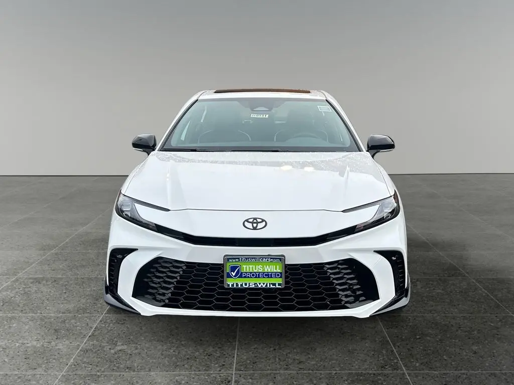 2026 Toyota Camry SE photo 2