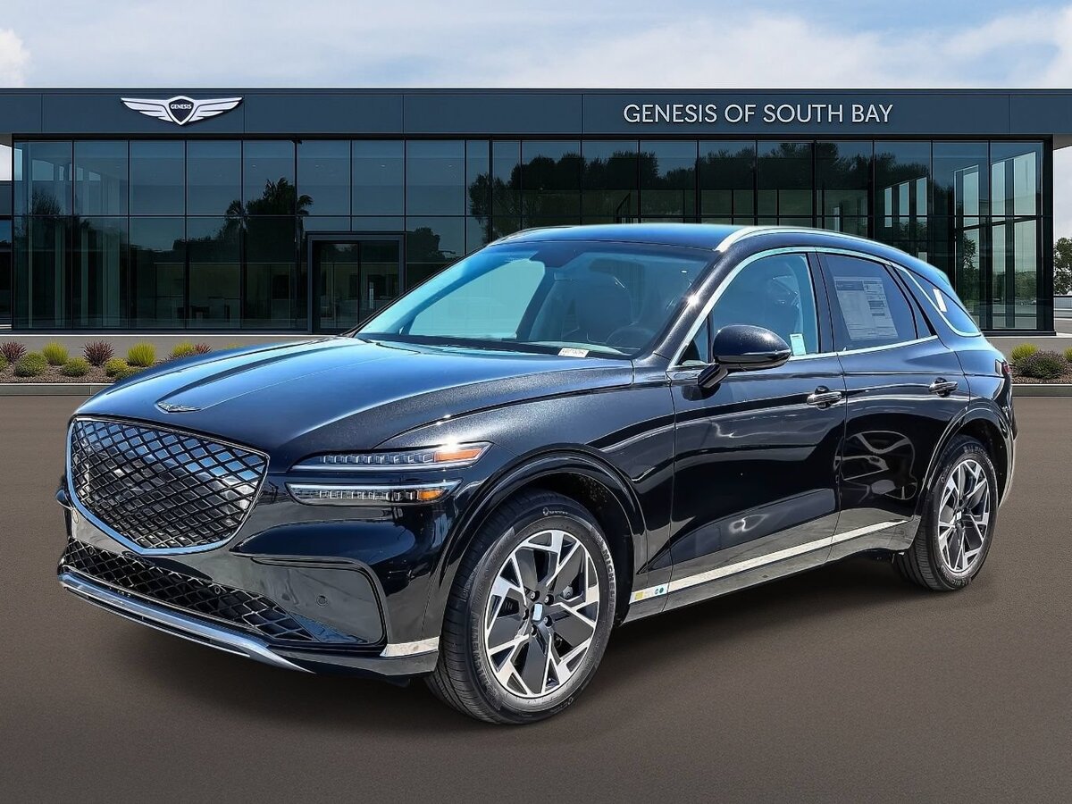 2027 Genesis Electrified GV70 19 AWD
