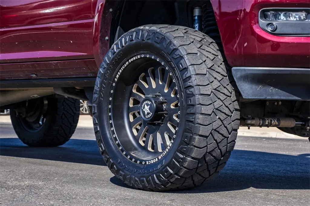 2020 Ram 2500 Laramie photo 2