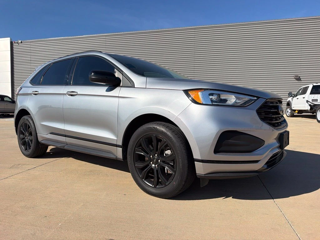 2023 Ford Edge