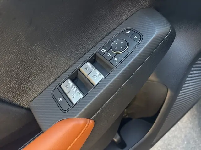 2022 Mitsubishi Outlander SEL GT photo 20
