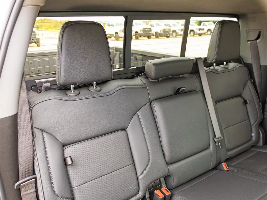 2026 Gmc Sierra 1500 Denali photo 18