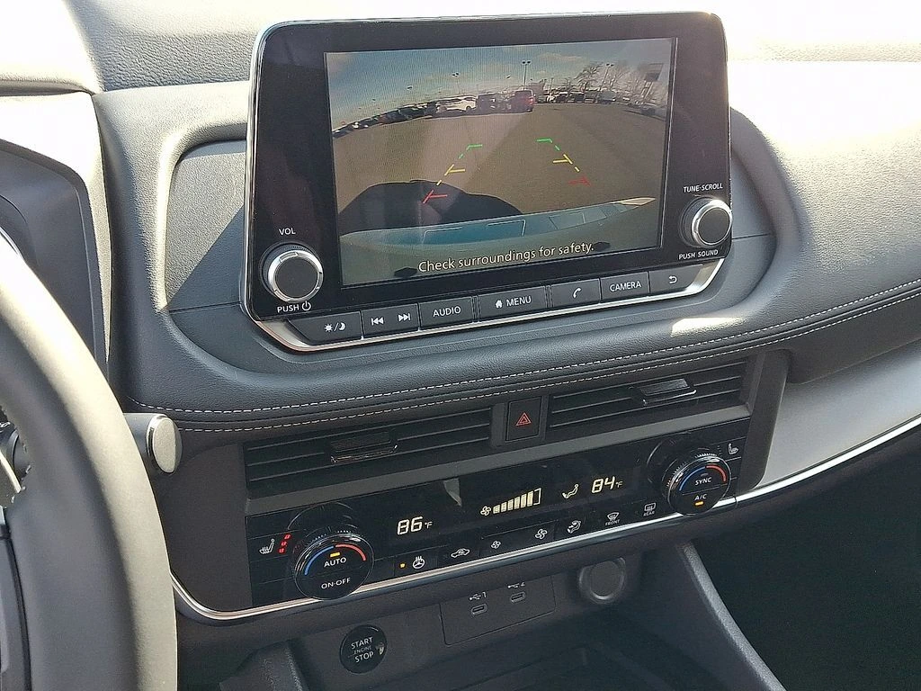 2026 Nissan Rogue SV - Photo 14