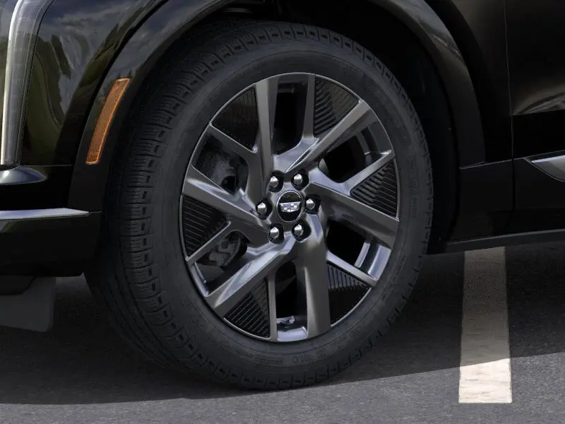 2026 Cadillac Optiq Luxury photo 4