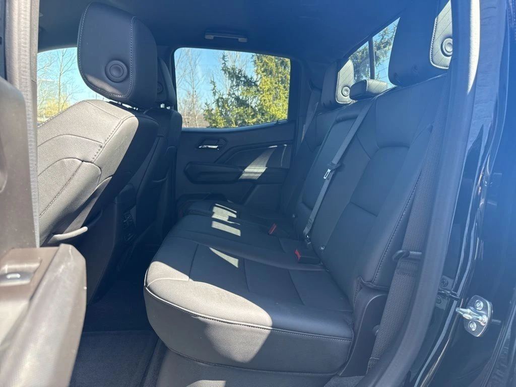 2026 Chevrolet Colorado LT - Photo 30