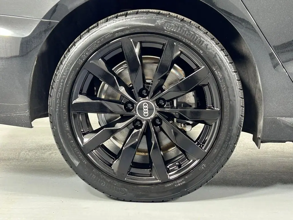 2022 Audi A4 40 Premium Quattro photo 35