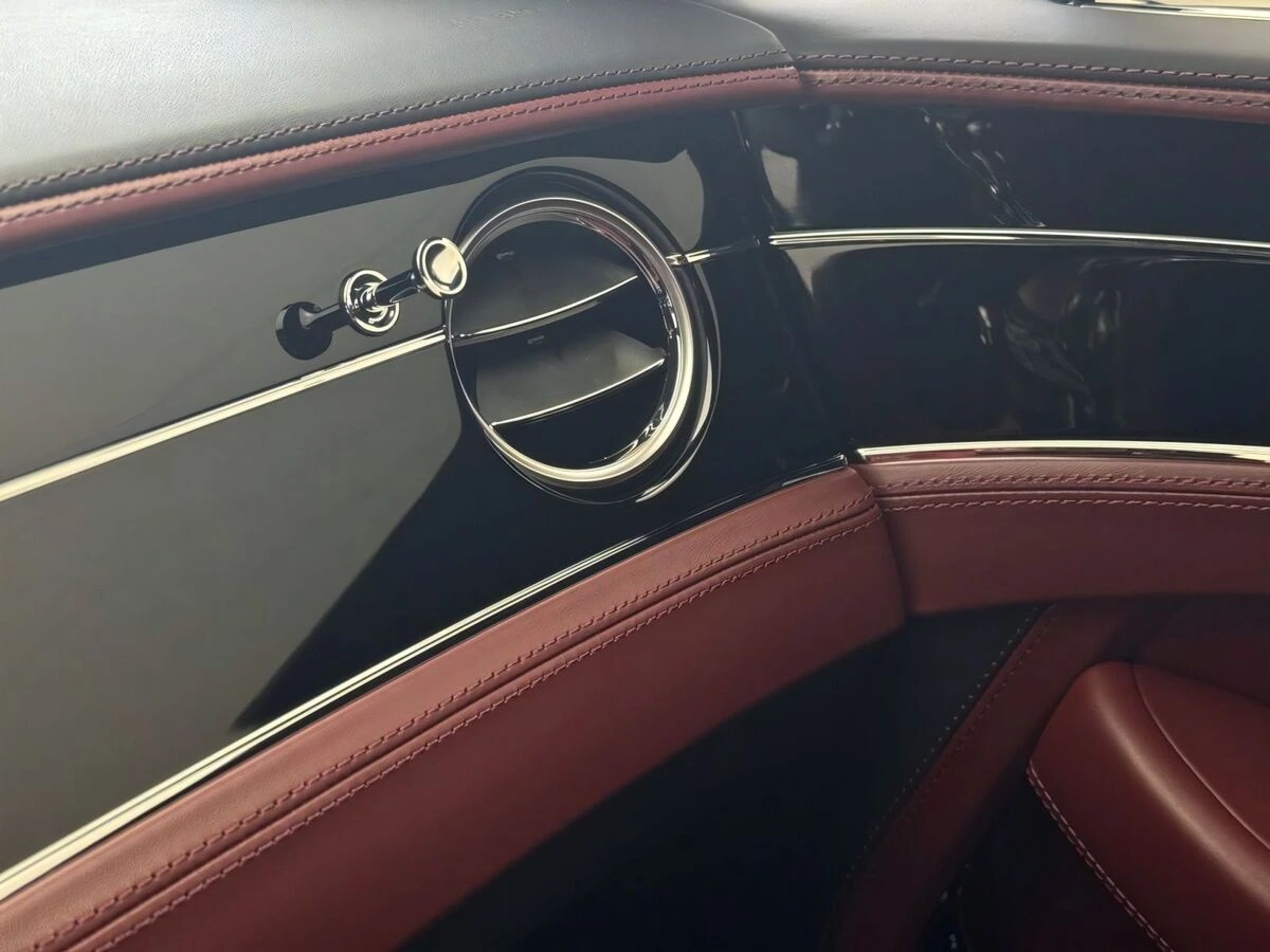 2026 Bentley Continental GTC Base - Photo 39