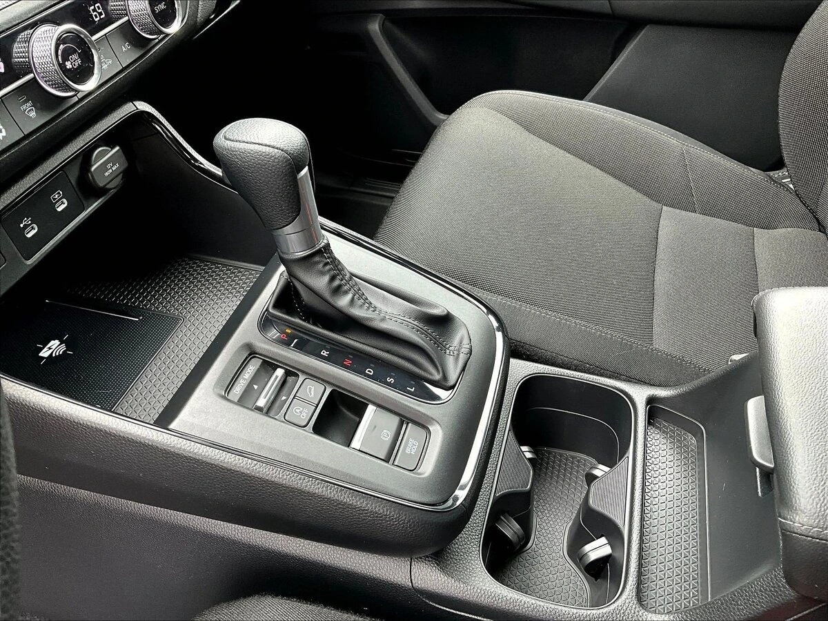 2026 Honda CR-V EX - Photo 18