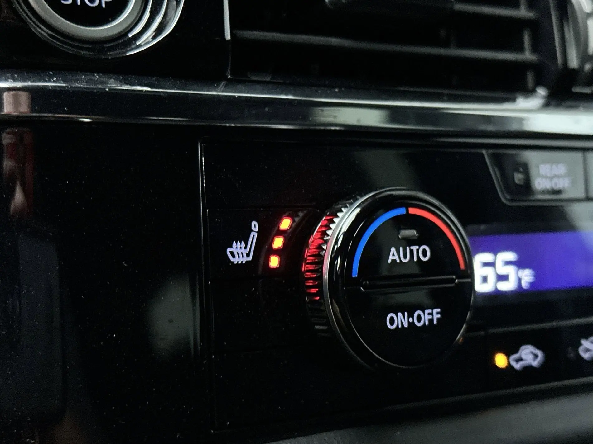 2024 Nissan Pathfinder Rock Creek photo 17