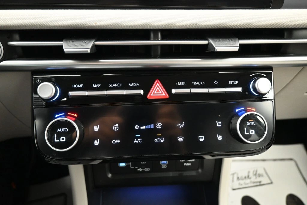 2025 Hyundai Tucson Limited - Photo 14
