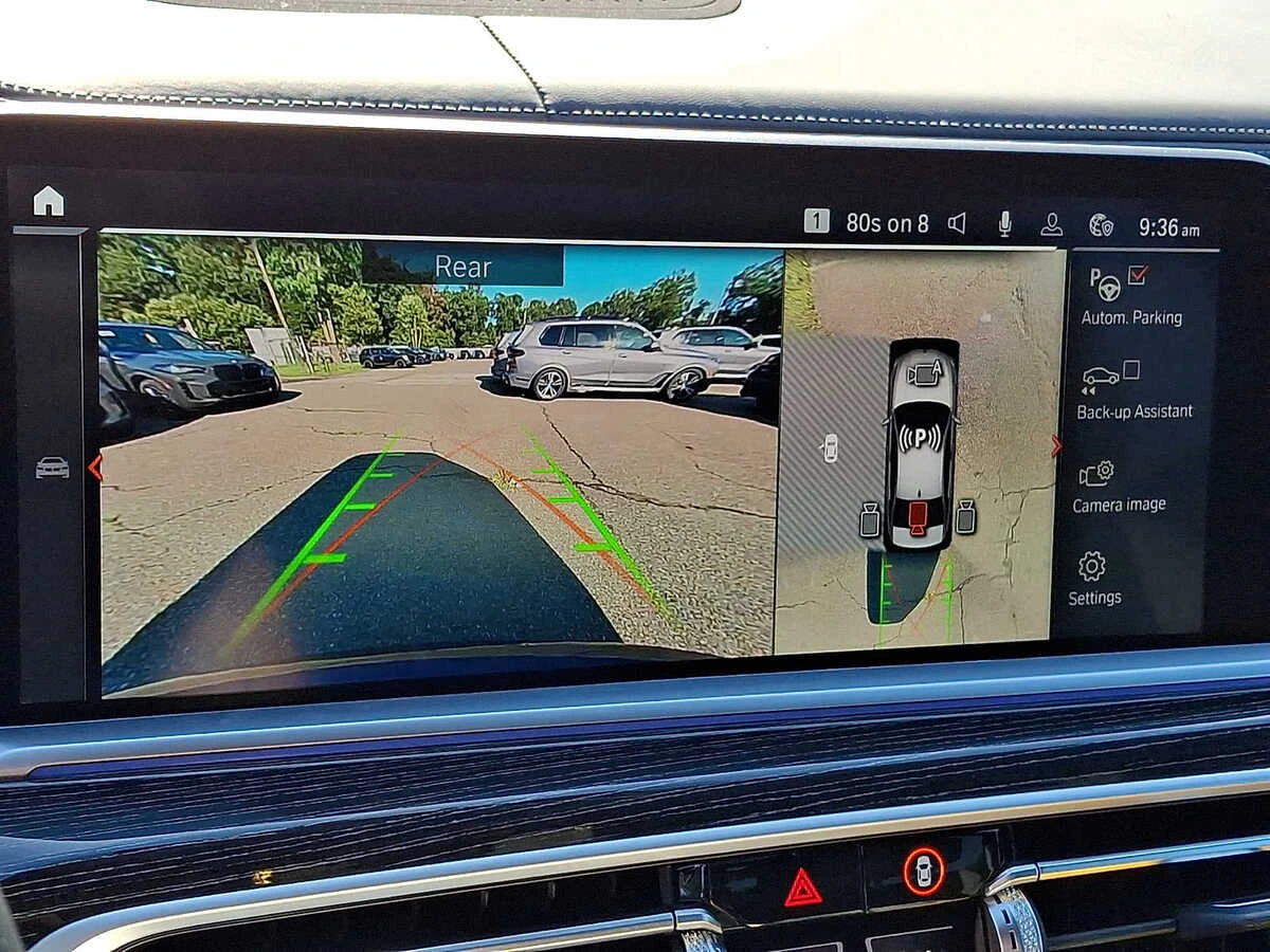2022 BMW X7 M50i - Photo 17