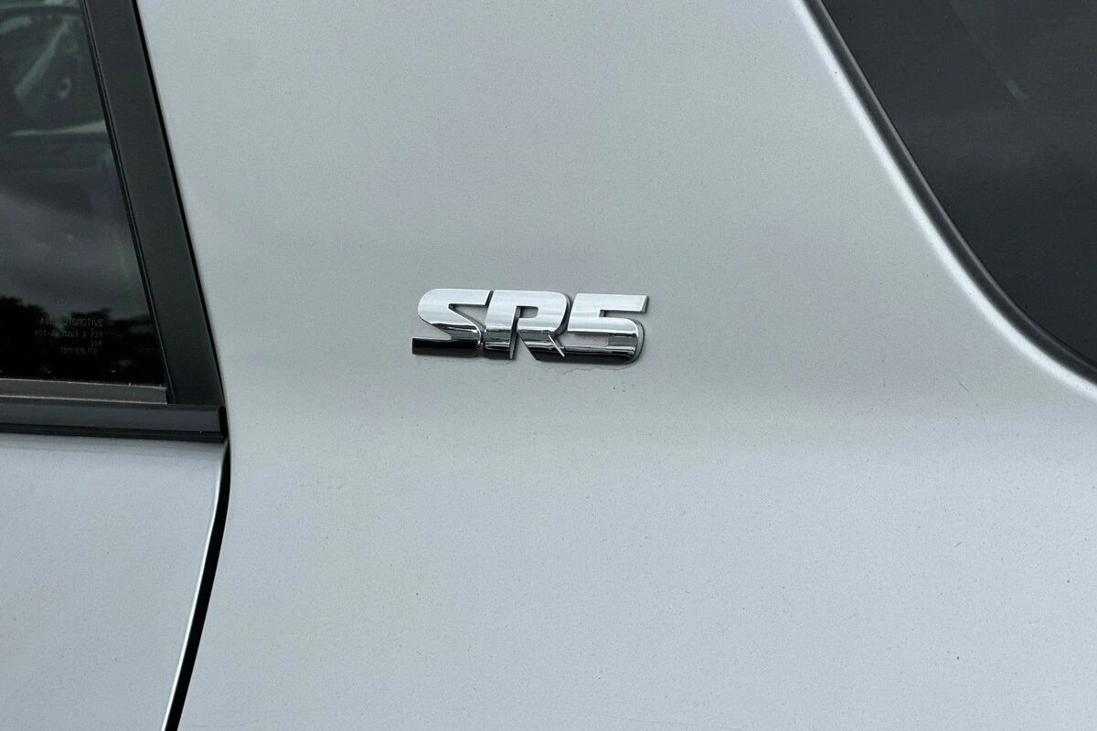 2024 Toyota 4Runner SR5 - Photo 35
