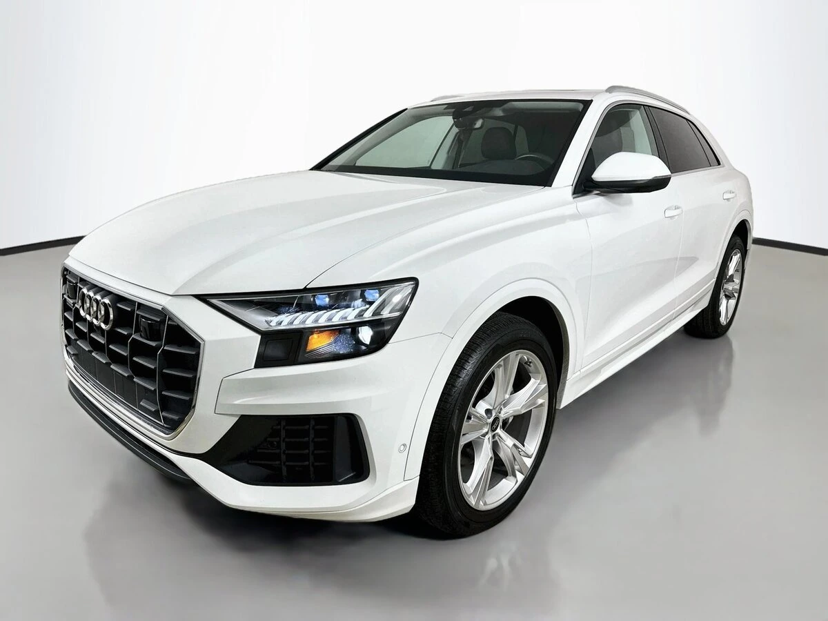 2023 Audi Q8 Premium