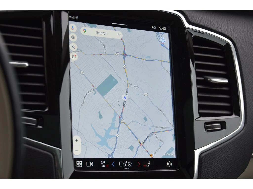 2023 Volvo - image 22