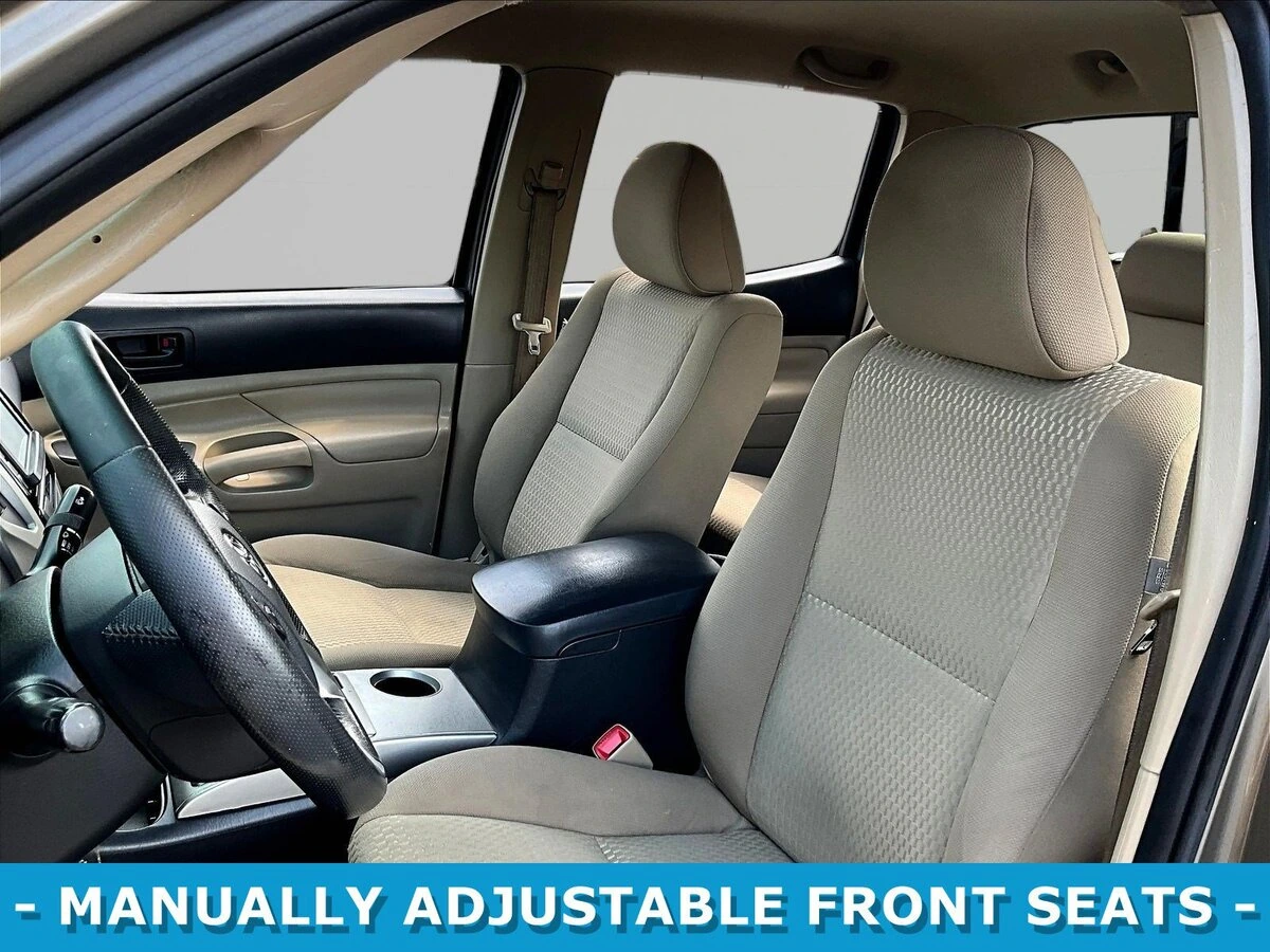 2015 Toyota Tacoma PreRunner - Photo 21