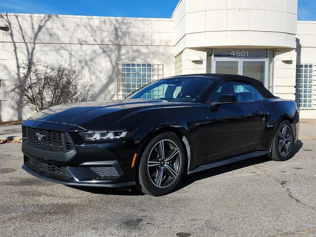 2024 Ford Mustang EcoBoost Premium's photo