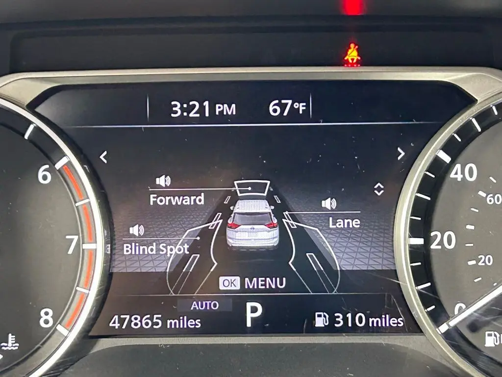 2024 Nissan Rogue SV photo 24