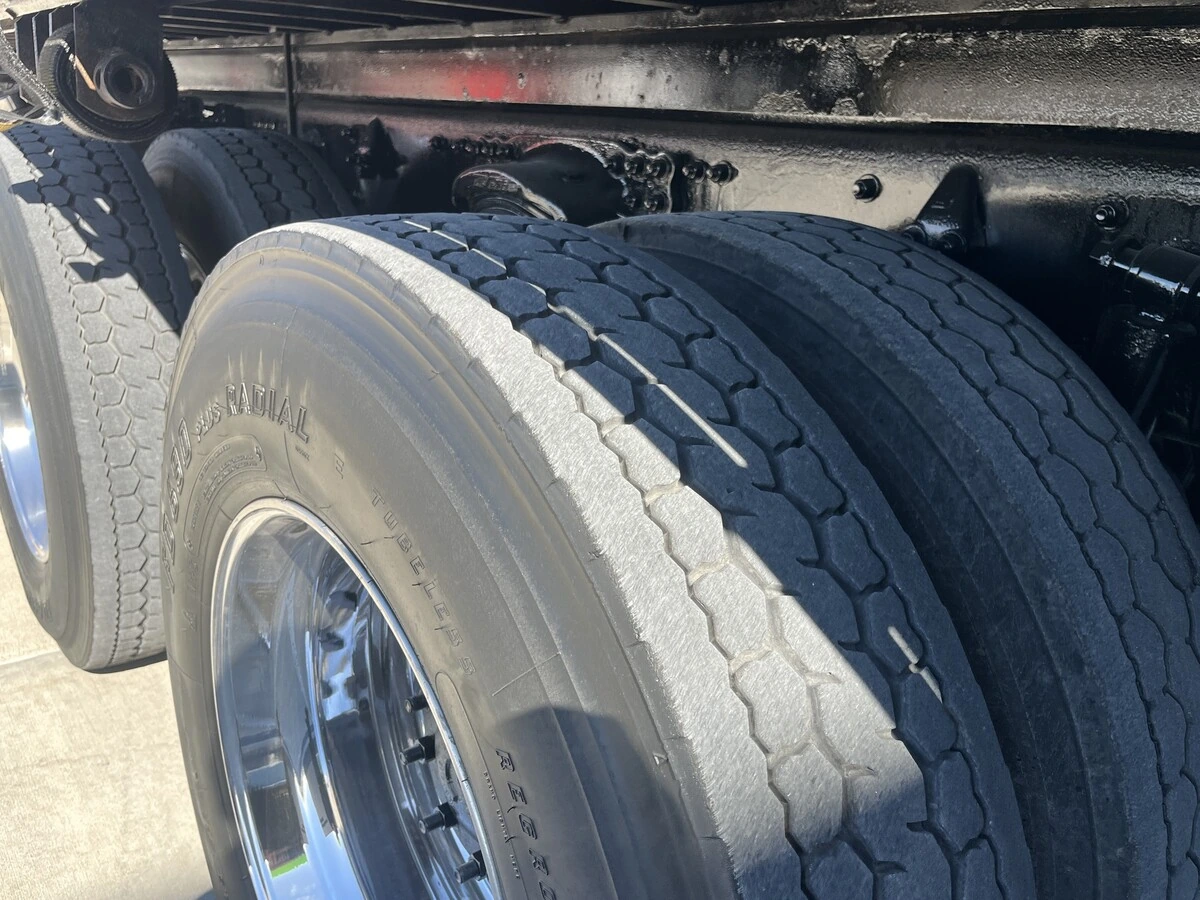 2018 Freightliner 114SD - image 6