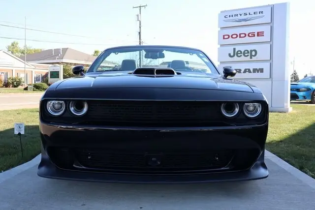 2023 Dodge Challenger R/T Scat Pack Widebody photo 5
