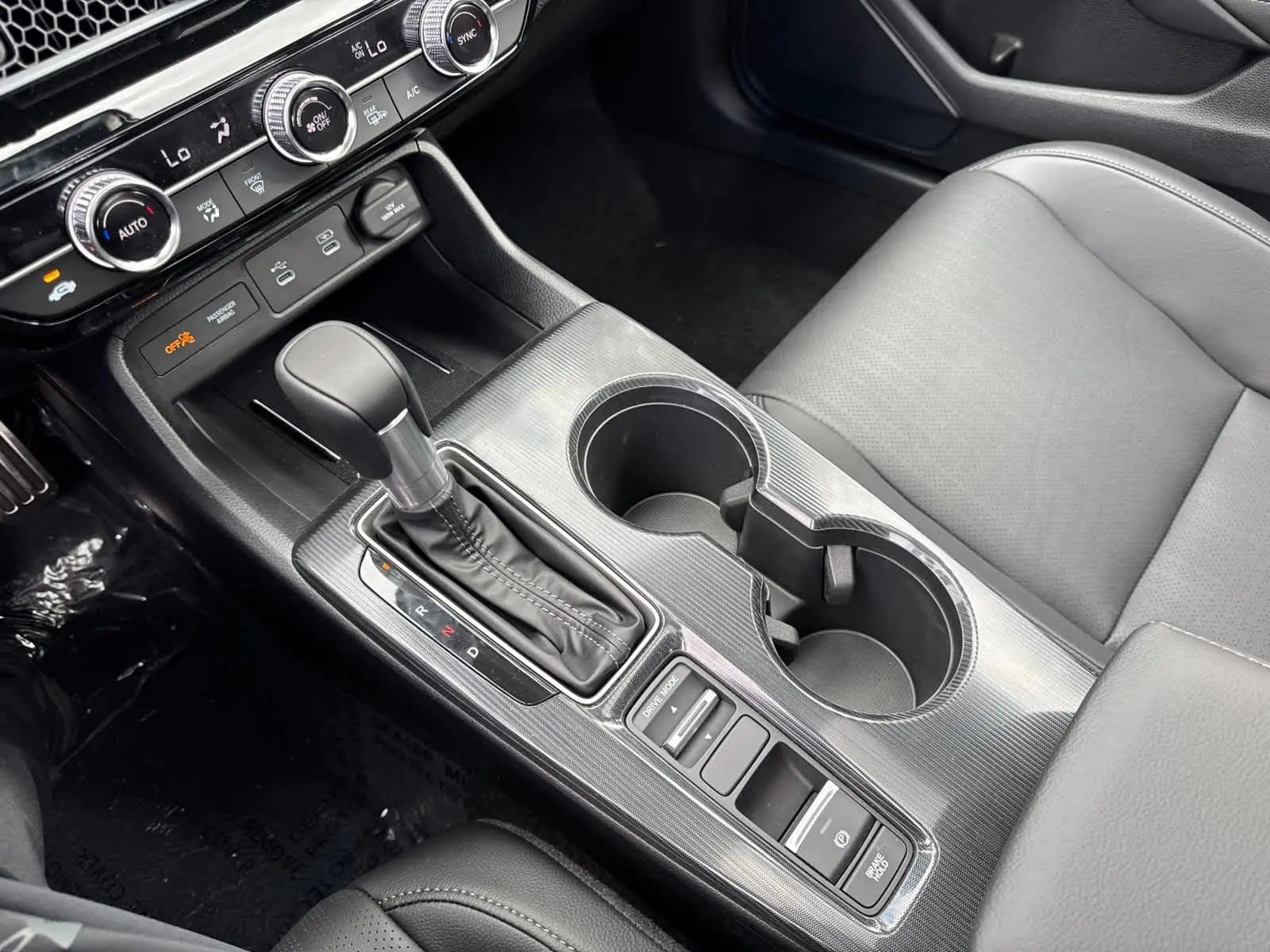 2025 Honda Civic Hybrid Sport Touring photo 26