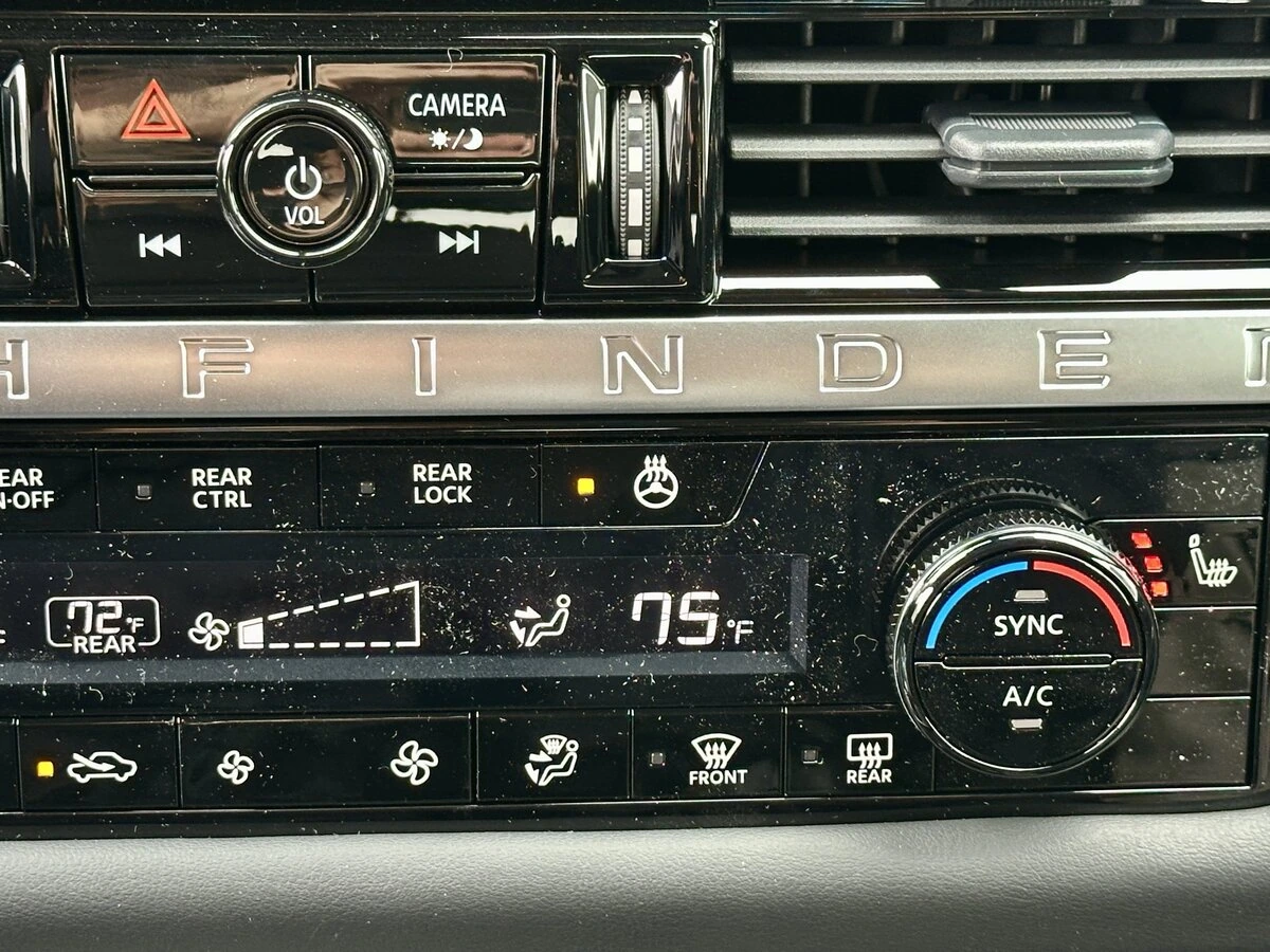 2026 Nissan Pathfinder SL - Photo 30
