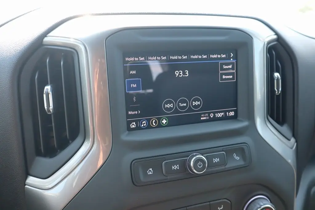 2026 Chevrolet Silverado 2500HD Work Truck photo 4