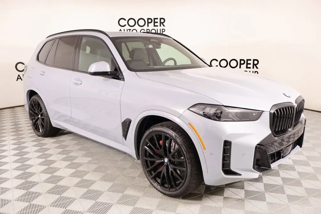 2026 BMW X5 40i's photo