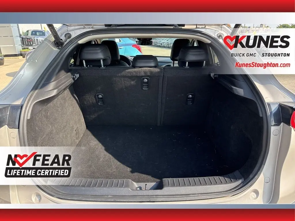 2024 Mazda CX-30 2.5 S Premium photo 34