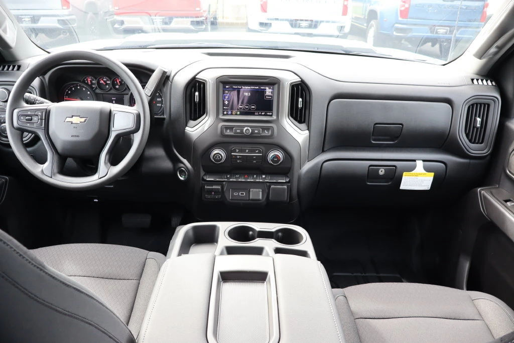 2026 Chevrolet Silverado 2500 HD Custom - Photo 17