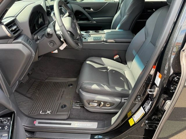 2026 Lexus LX 600 Luxury - Photo 14