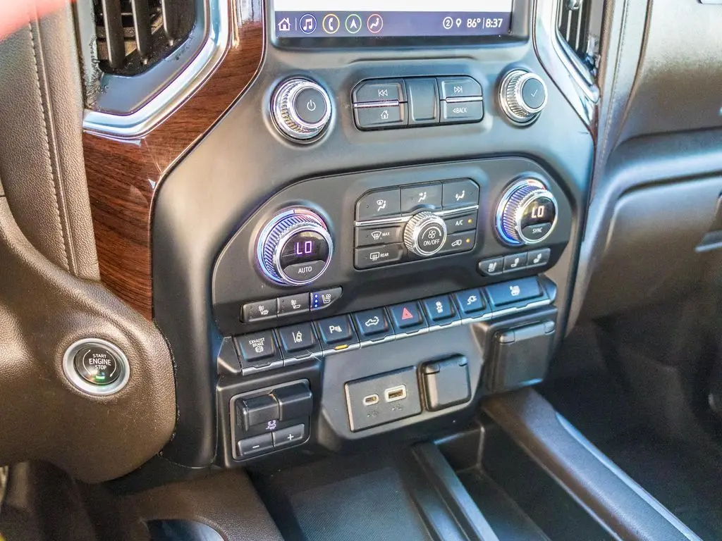 2021 Gmc Sierra Denali photo 39