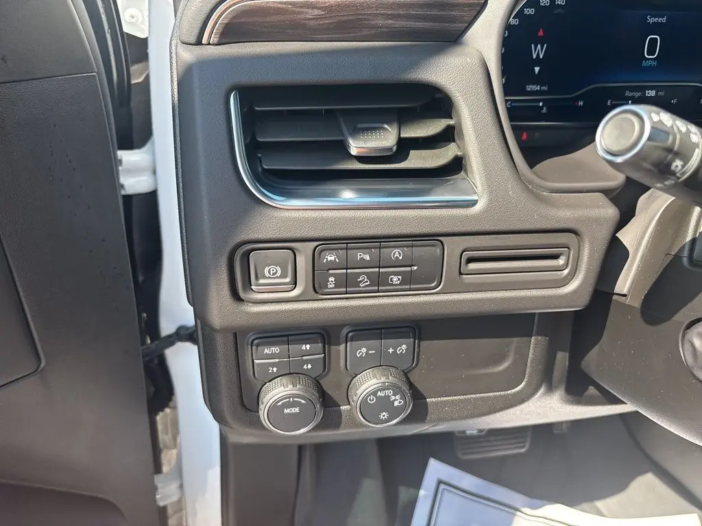 2024 Chevrolet Tahoe Z71 photo 20