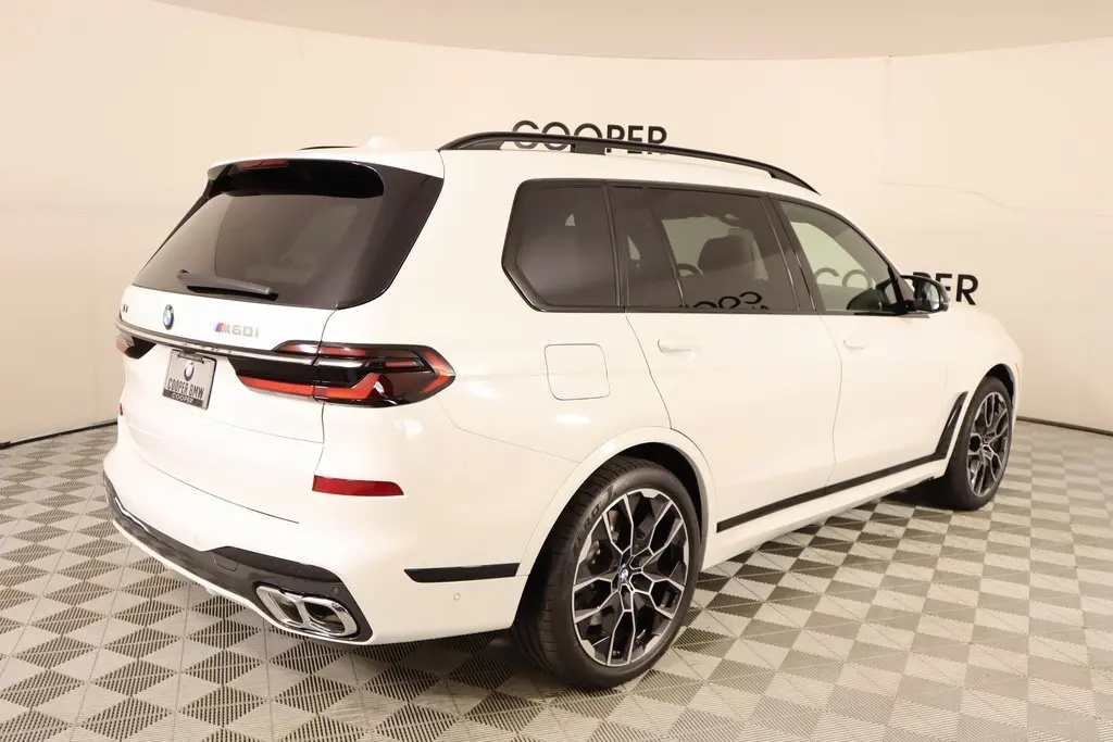 2026 Bmw X7 M60i photo 18