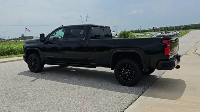 2026 Chevrolet Silverado 3500 HD High Country - Photo 6