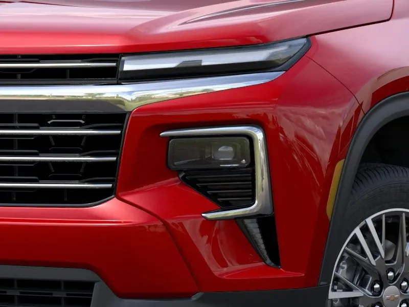2026 Chevrolet Traverse 2LT photo 9