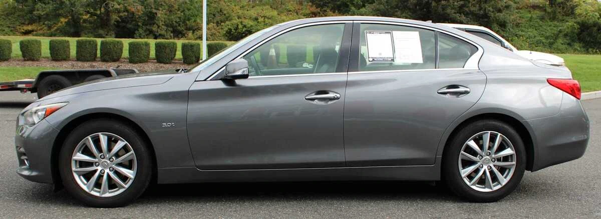2017 INFINITI Q50 Premium - Photo 8